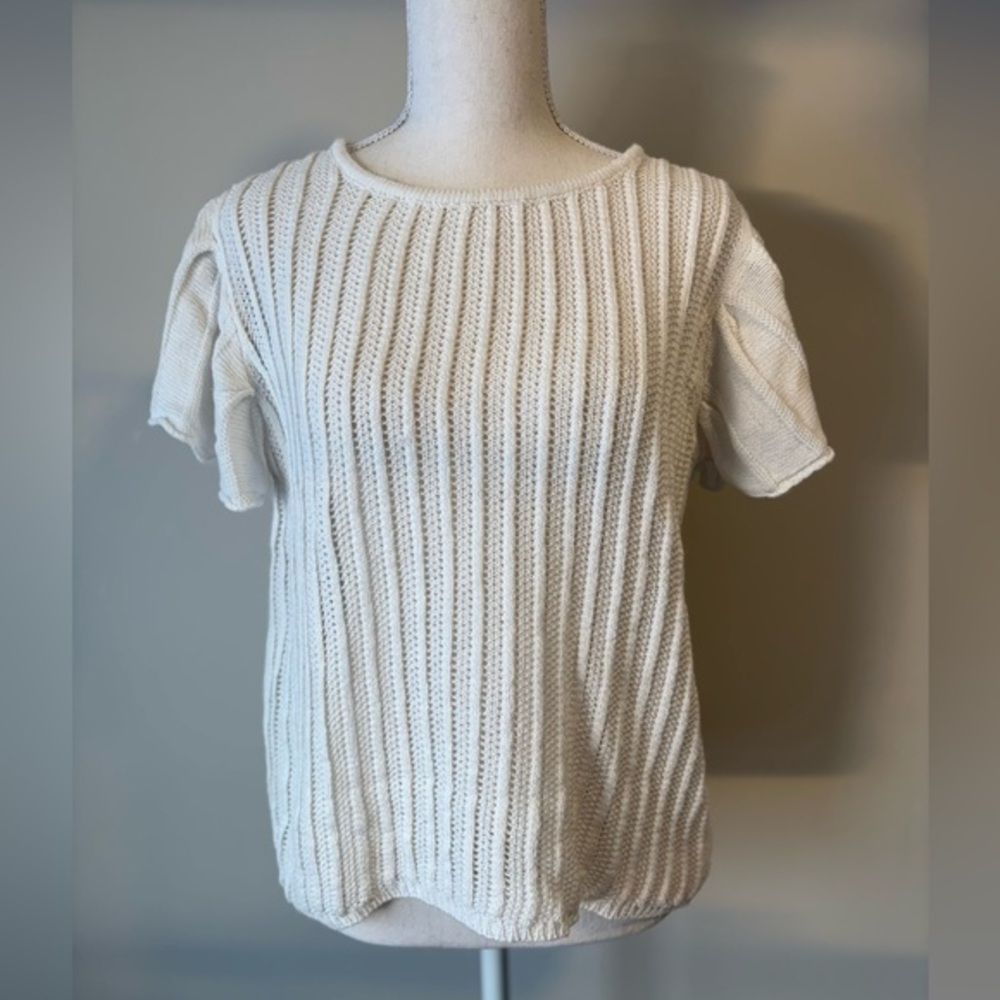 Simons Importation d’Italie Crochet Top M/L | White | Ruffle Flutter Sleeves